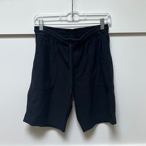 Black Athleta Farallon shorts